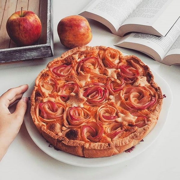 Tarte aux pommes et crème d'amande